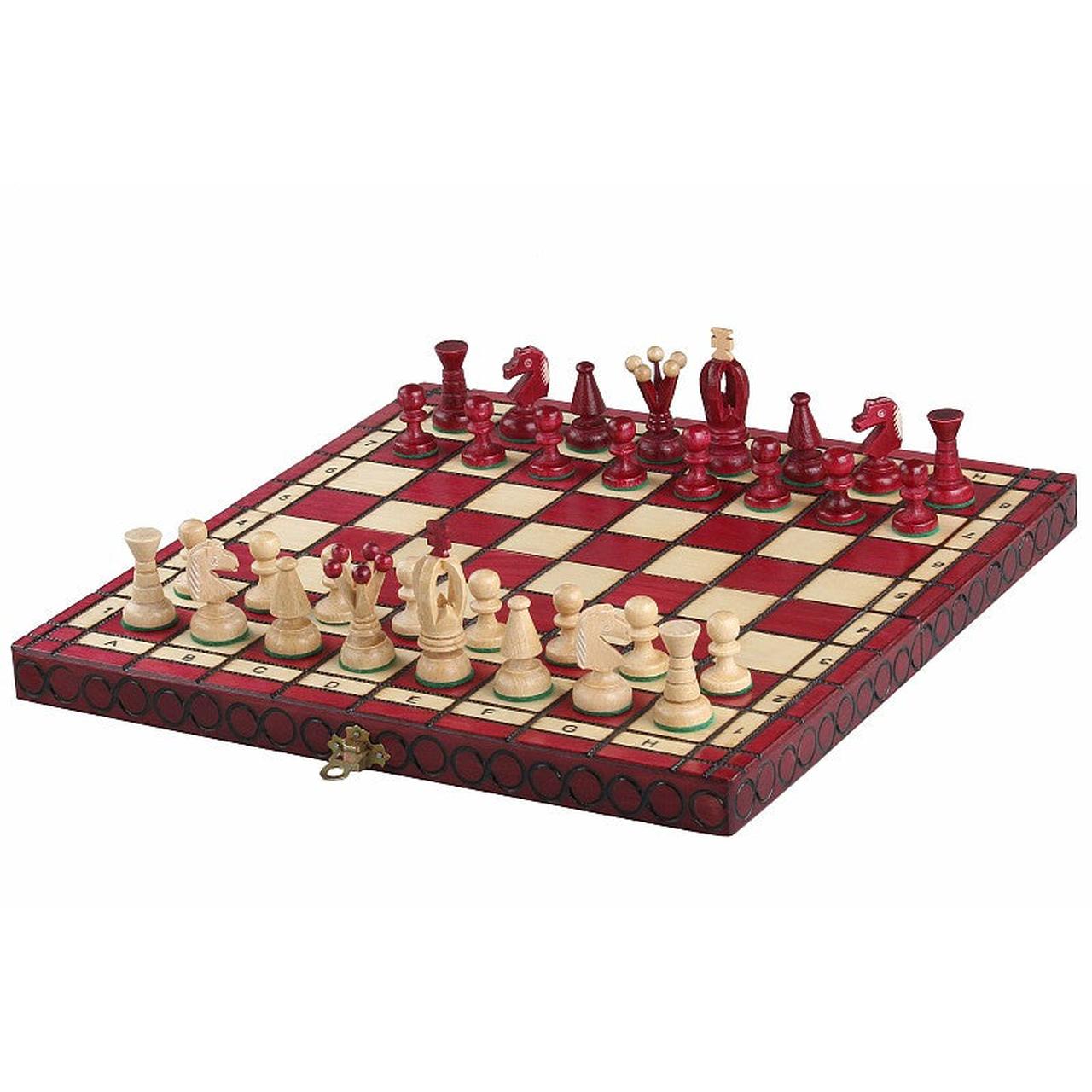 KING'S RED Chess Set